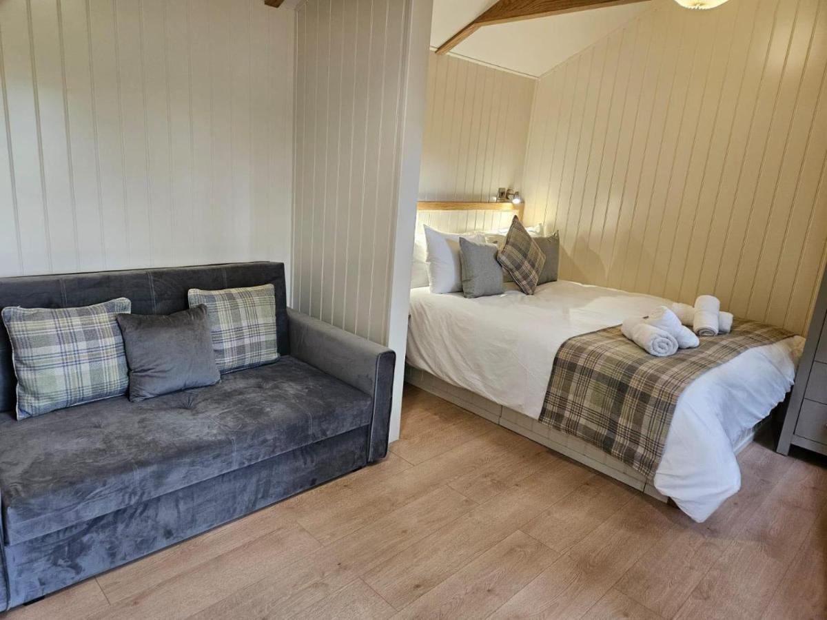 Woodland Shepherds Hut - 'Saga' كارنارفون المظهر الخارجي الصورة